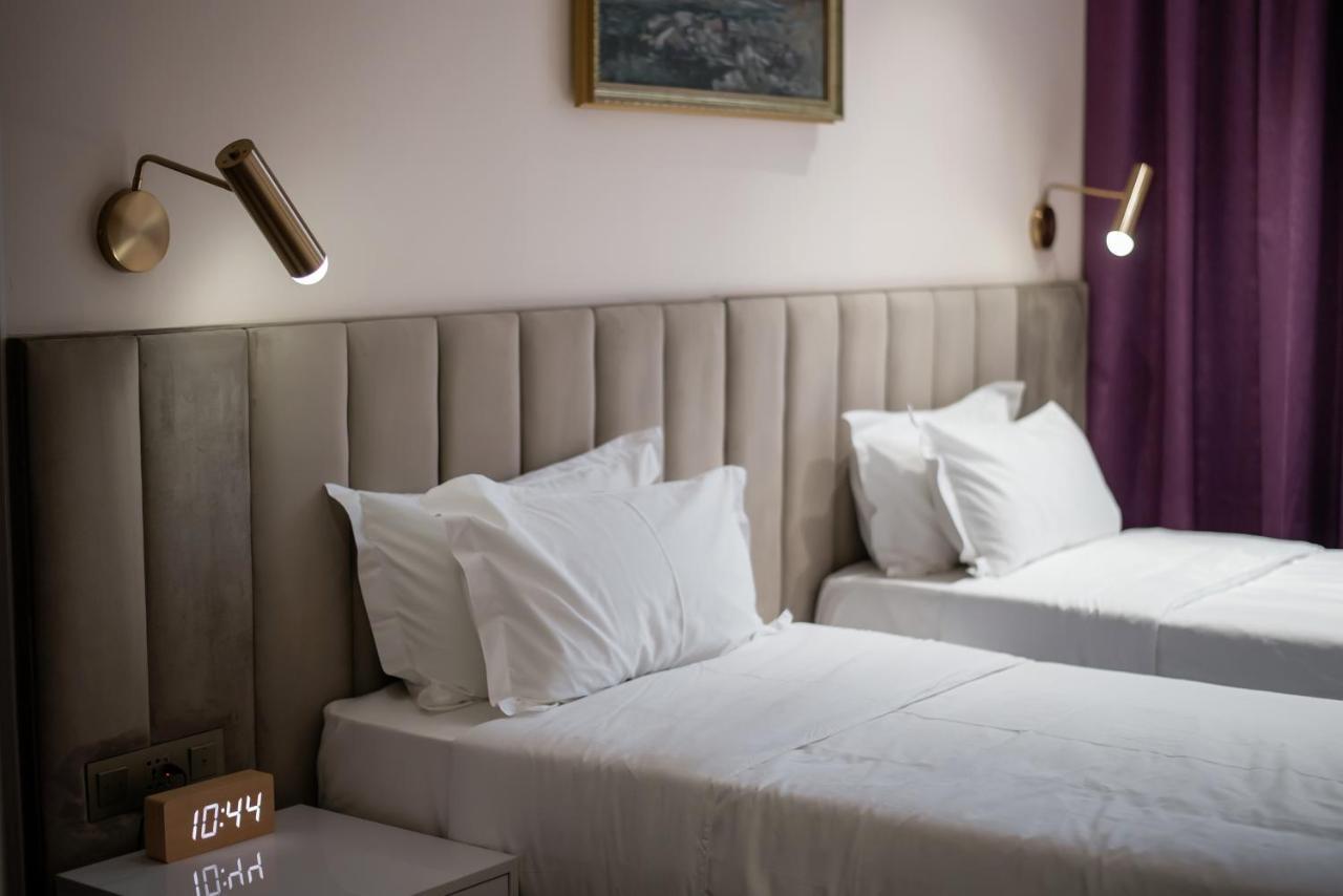 Orient Hotel 比什凯克 外观 照片