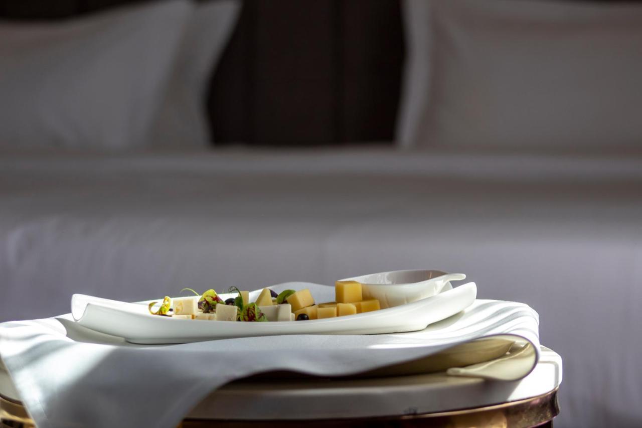 Orient Hotel 比什凯克 外观 照片