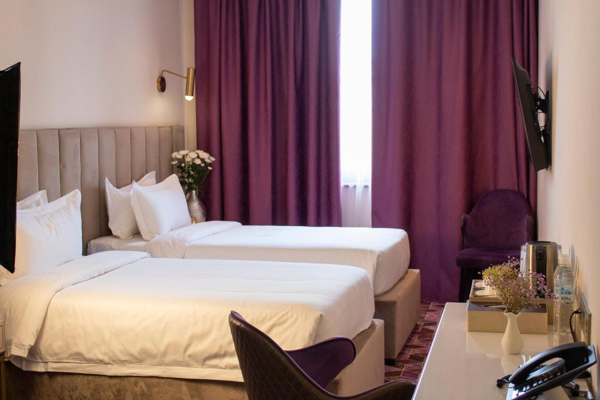 Orient Hotel 比什凯克 外观 照片